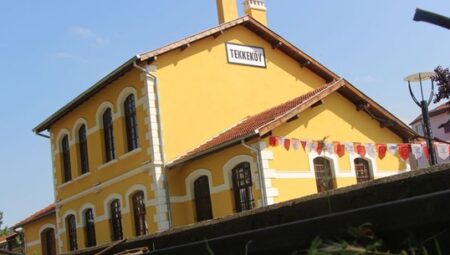 Asırlık tren istasyonu kent müzesi oldu