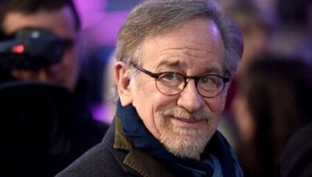 Steven Spielberg’ten yeni korku dizisi (Dizi sadece gece yarısı izlenebilecek)