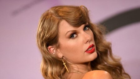 Taylor Swift yeni rekoruyla müzik tarihine geçti