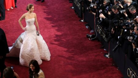 62 yıllık Oscar kırmızı halı geleneği bitiyor! Halı artık kırmızı değil