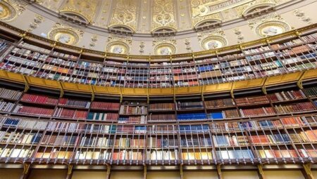 Fransa’da 3 asırdır ayakta olan Milli Kütüphane 40 milyon esere ev sahipliği yapıyor