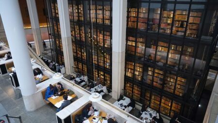 Londra kütüphaneleri koleksiyon büyüklüğü kadar mimari özellikleriyle de dikkati çekiyor
