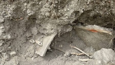 İznik’te Bizans dönemine ait mezar ve insan kemikleri bulundu