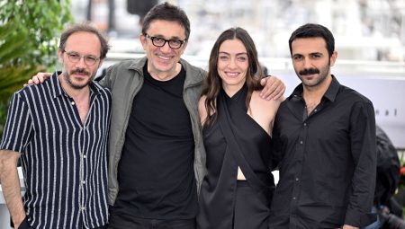 Nuri Bilge Ceylan’ın “Kuru Otlar Üstüne” film ekibi Cannes’da