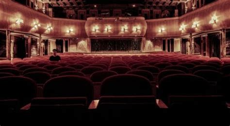 Tiyatro ve Sinema Arasındaki Farklar Nelerdir?